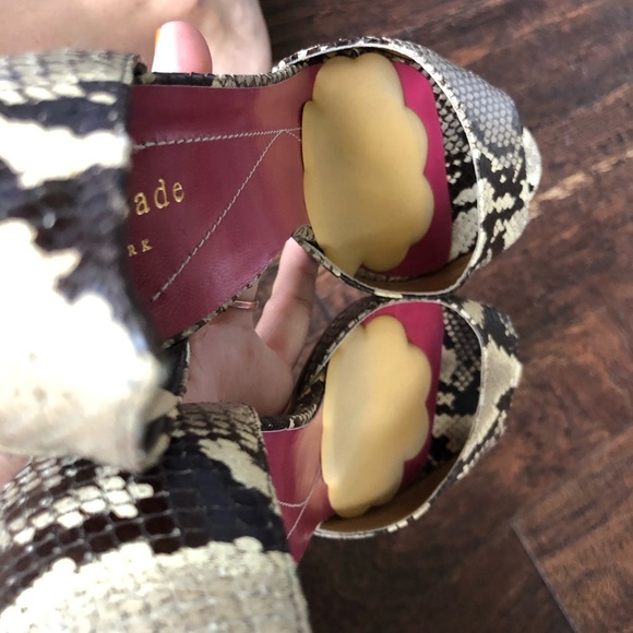 Kate Spade Python embossed leather heels SO cute! - Picture 13 of 14